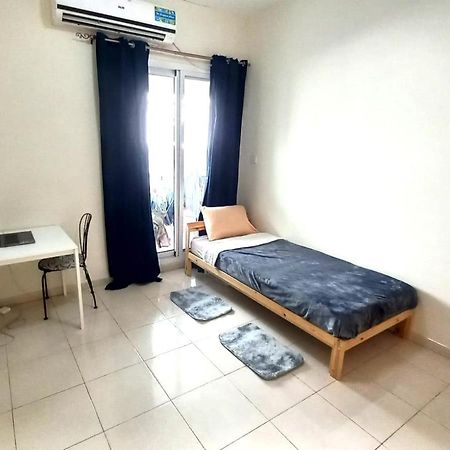 Dubai Homestay - Private Single Room Buitenkant foto