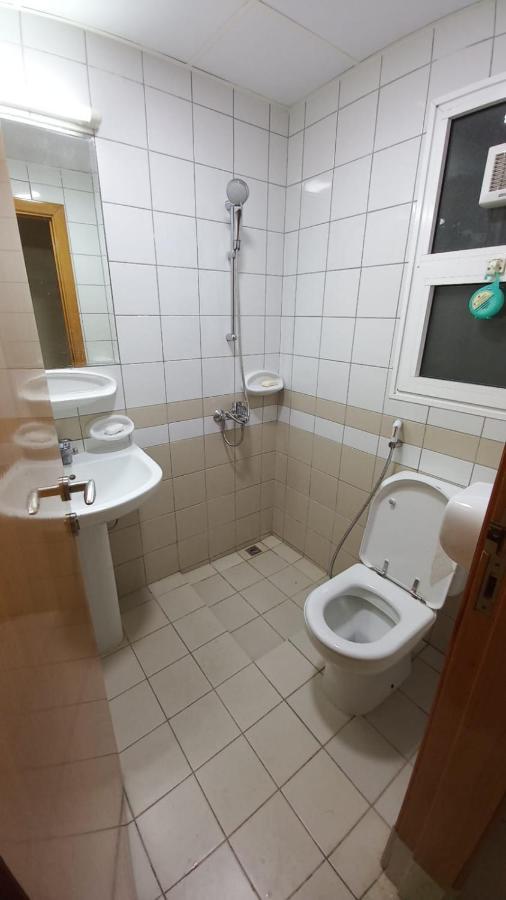 Dubai Homestay - Private Single Room Buitenkant foto